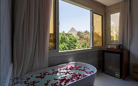Dream Inn Pyramids View